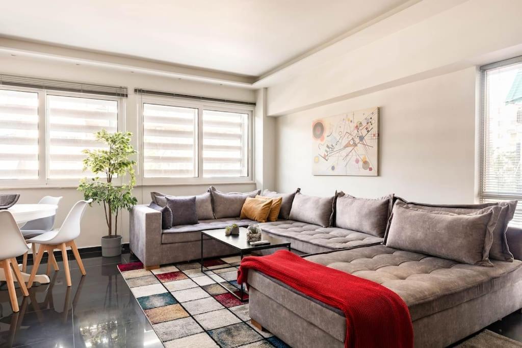 New Amazinglarge Luxury 4Br Suite/1Min Toacropolis Athens Exterior photo